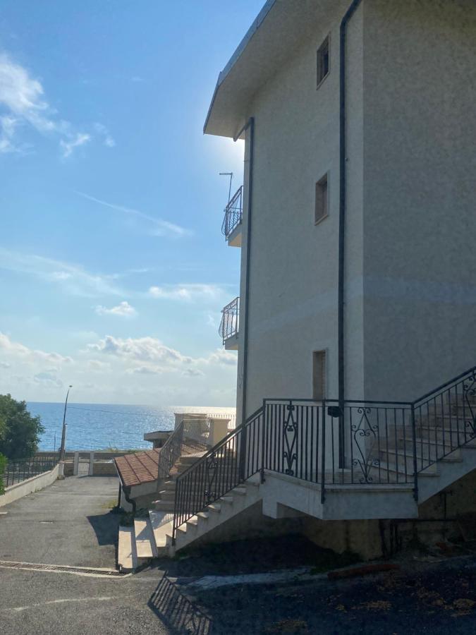 Vista Al Tramonto B&B Falerna Dış mekan fotoğraf